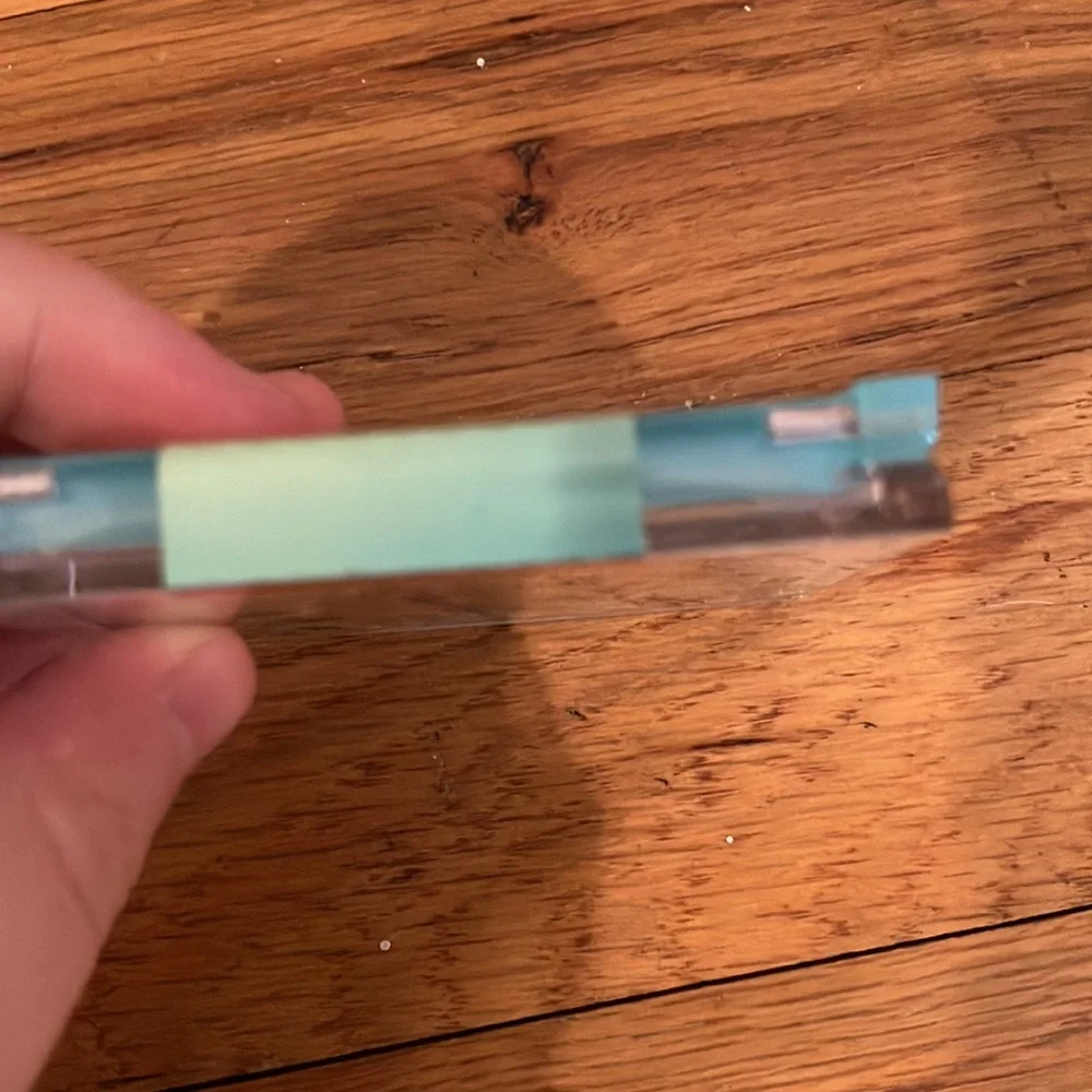 Wet n wild SpongeBob limited edition highlighter - Picture 5 of 5